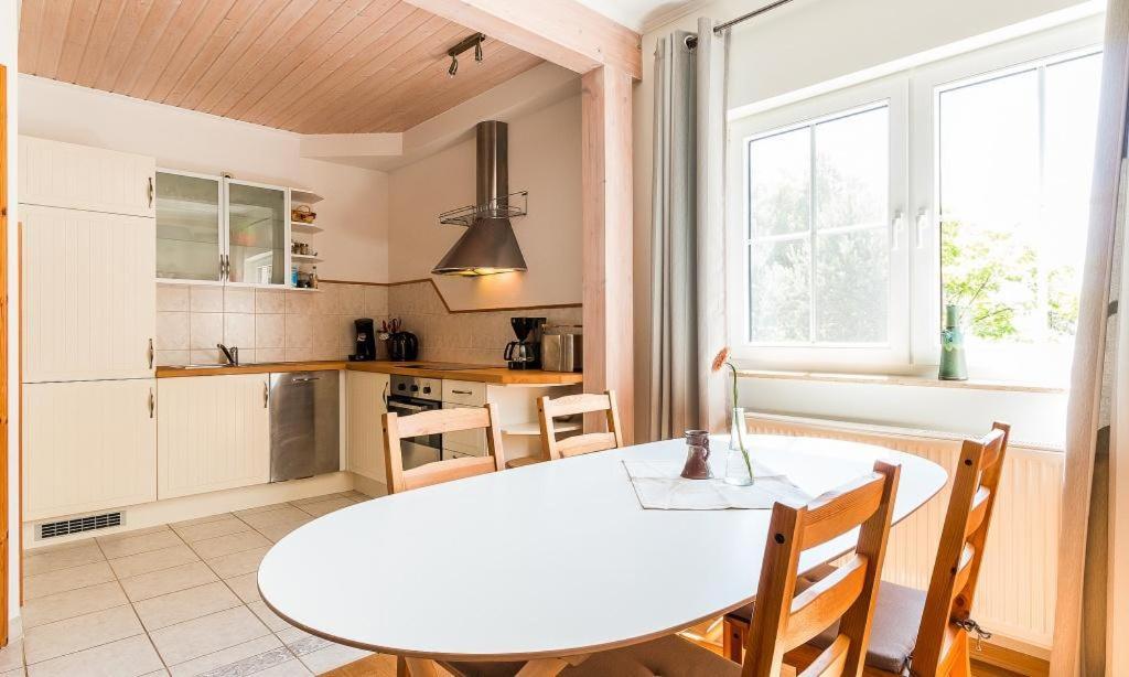 Haus Schilfkante - Wohnung 2 Wieck Zewnętrze zdjęcie